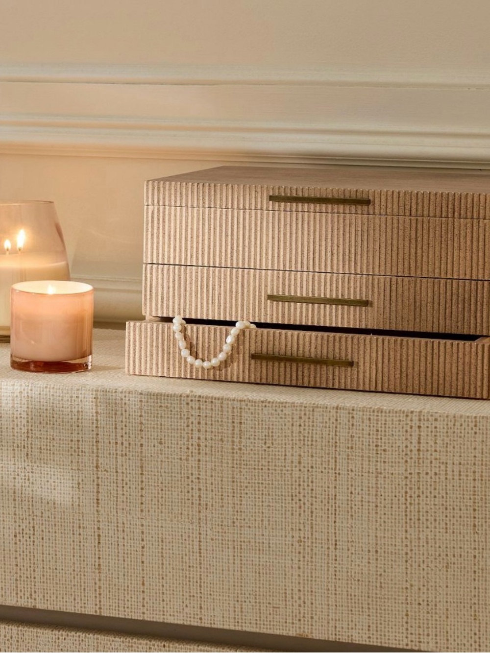 West Elm Modern Fluted Jewelry Box. size Grand - 7.5"H. Color Champagne. New